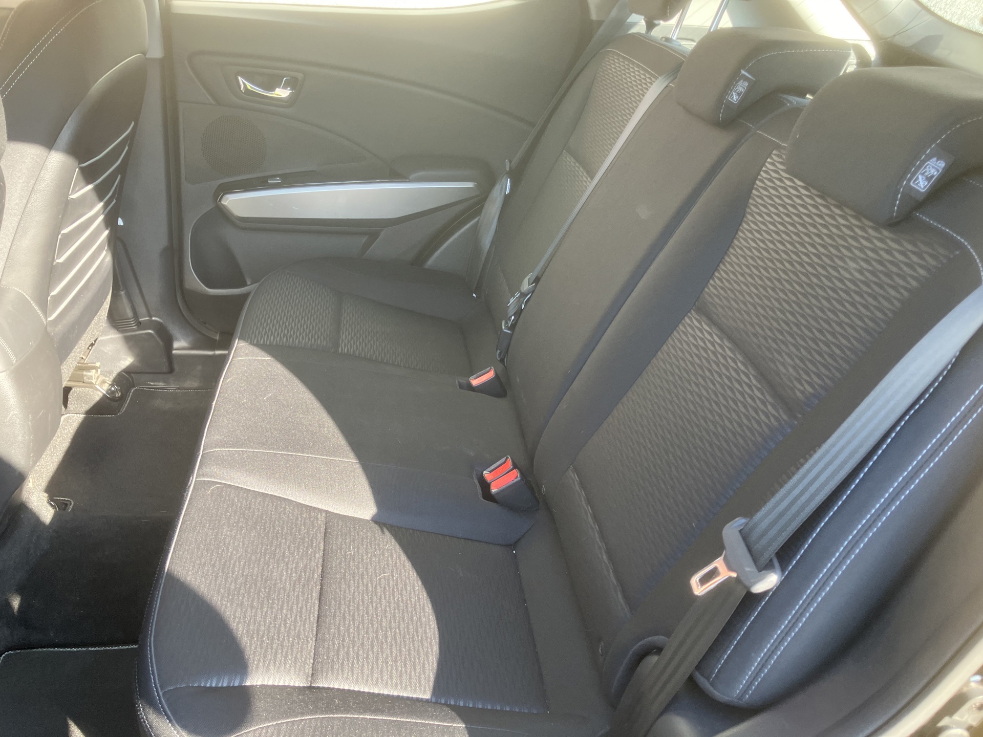 SSANGYONG_TIVOLI_7