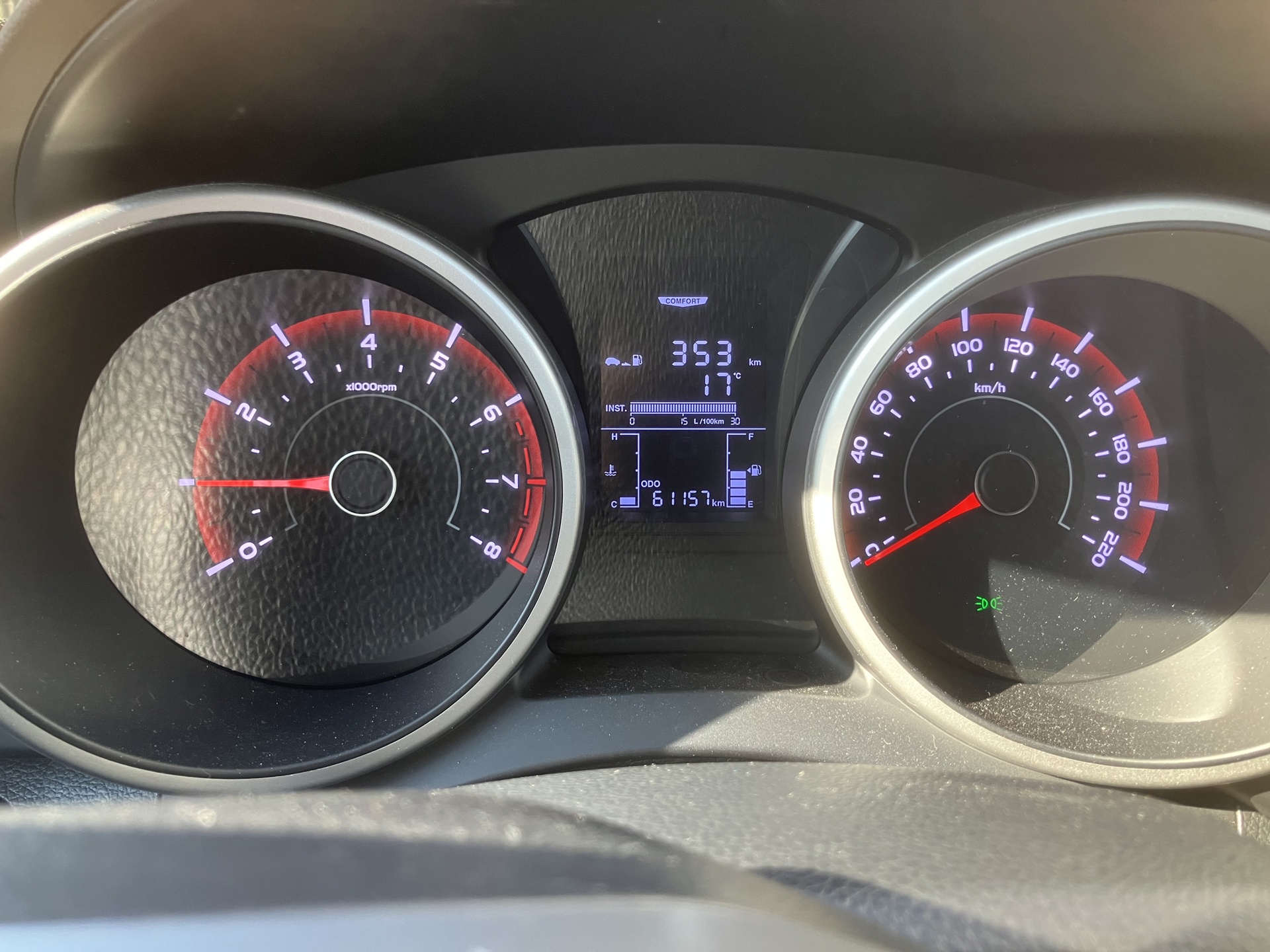SSANGYONG_TIVOLI_3