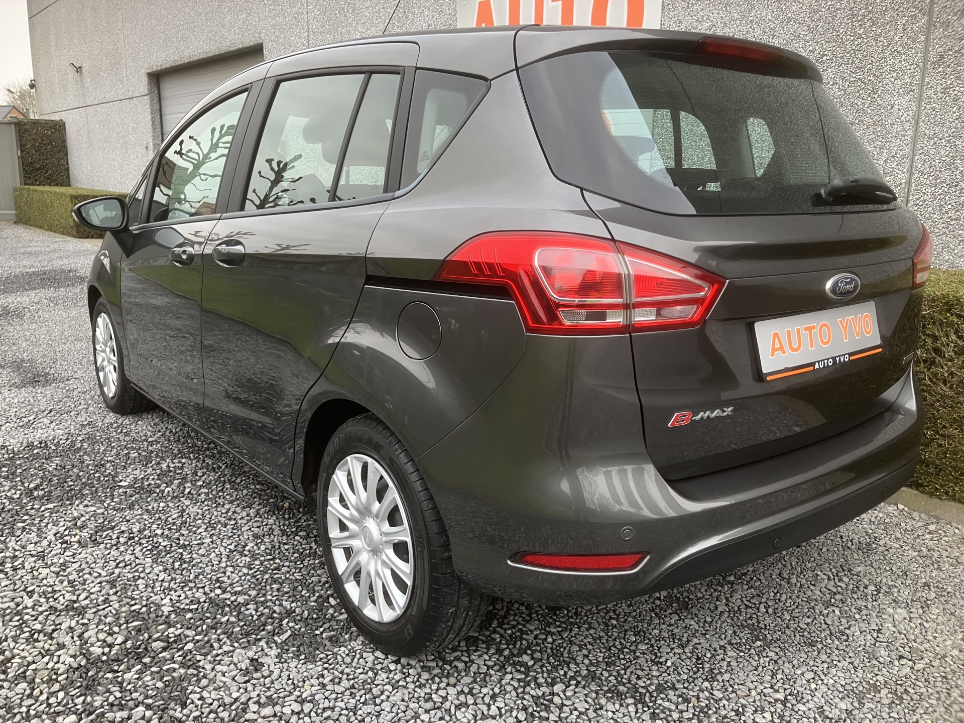 FORD_B max_9