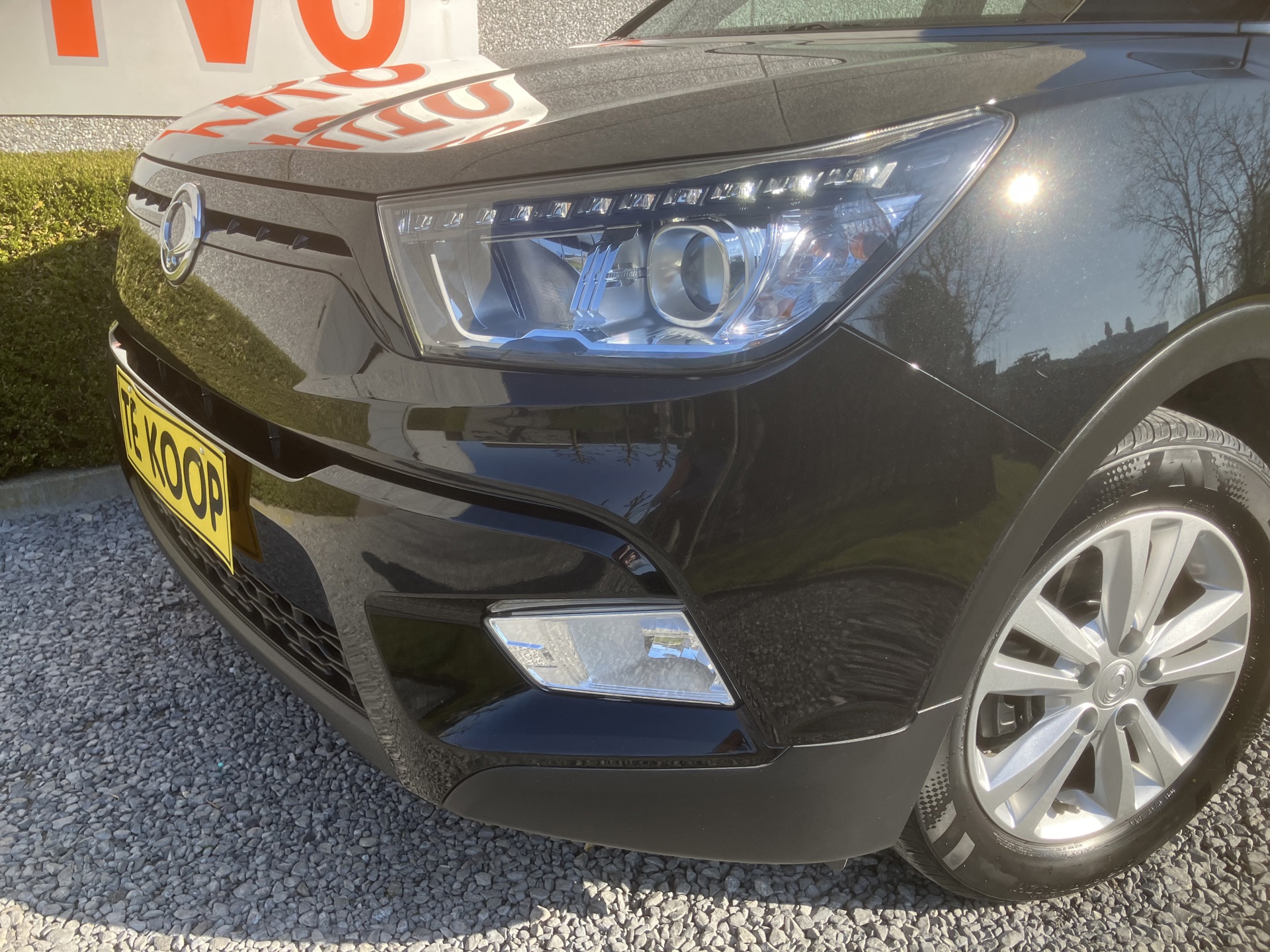SSANGYONG_TIVOLI_14