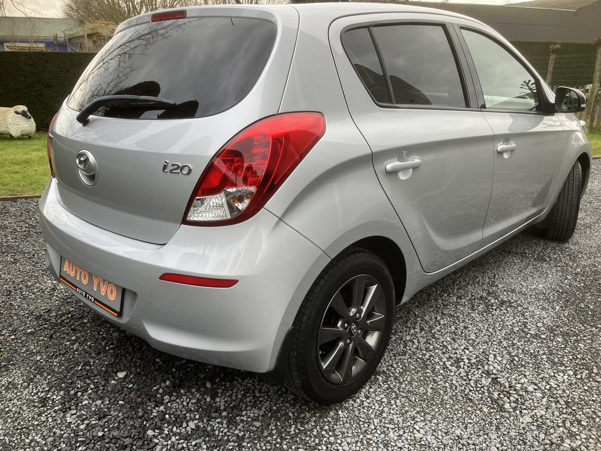hyundai_i 20  _9