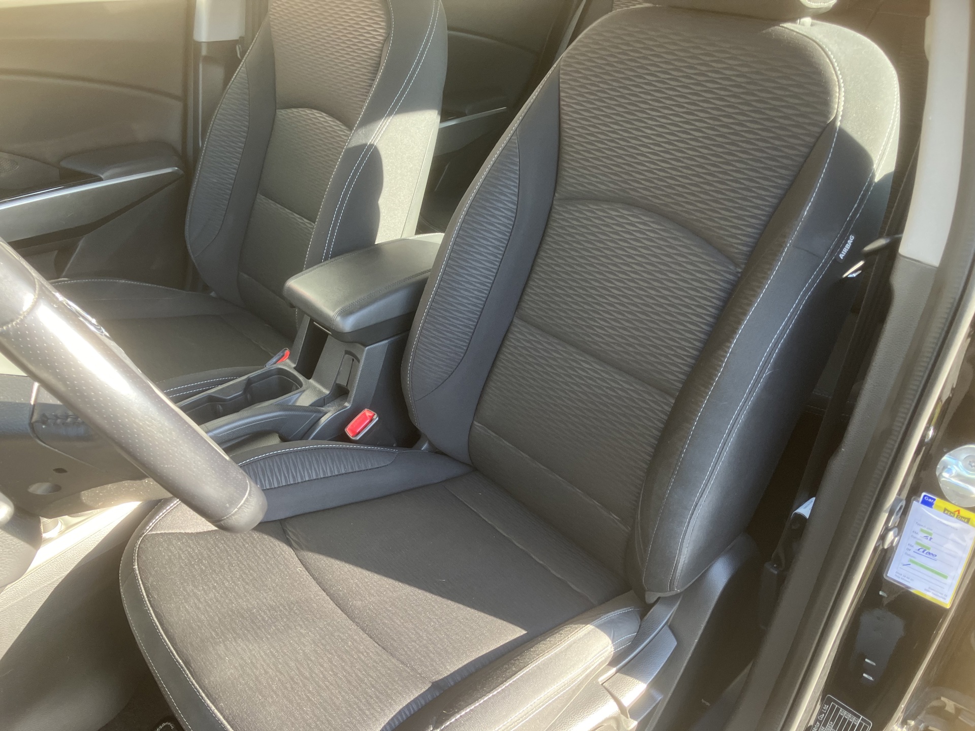 SSANGYONG_TIVOLI_5