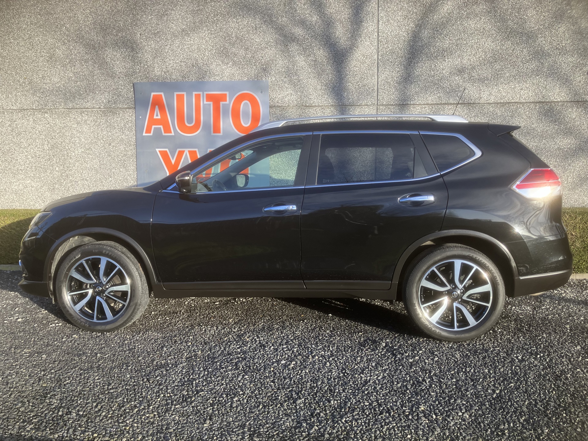 Nissan_x trail_1